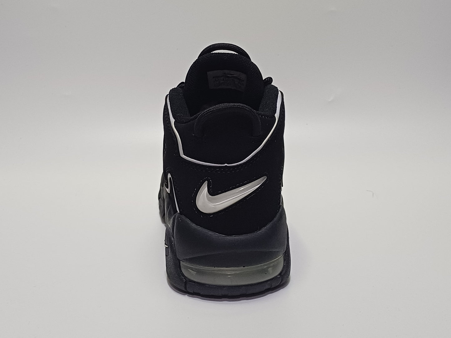 Nike Tempo Negra Blanca