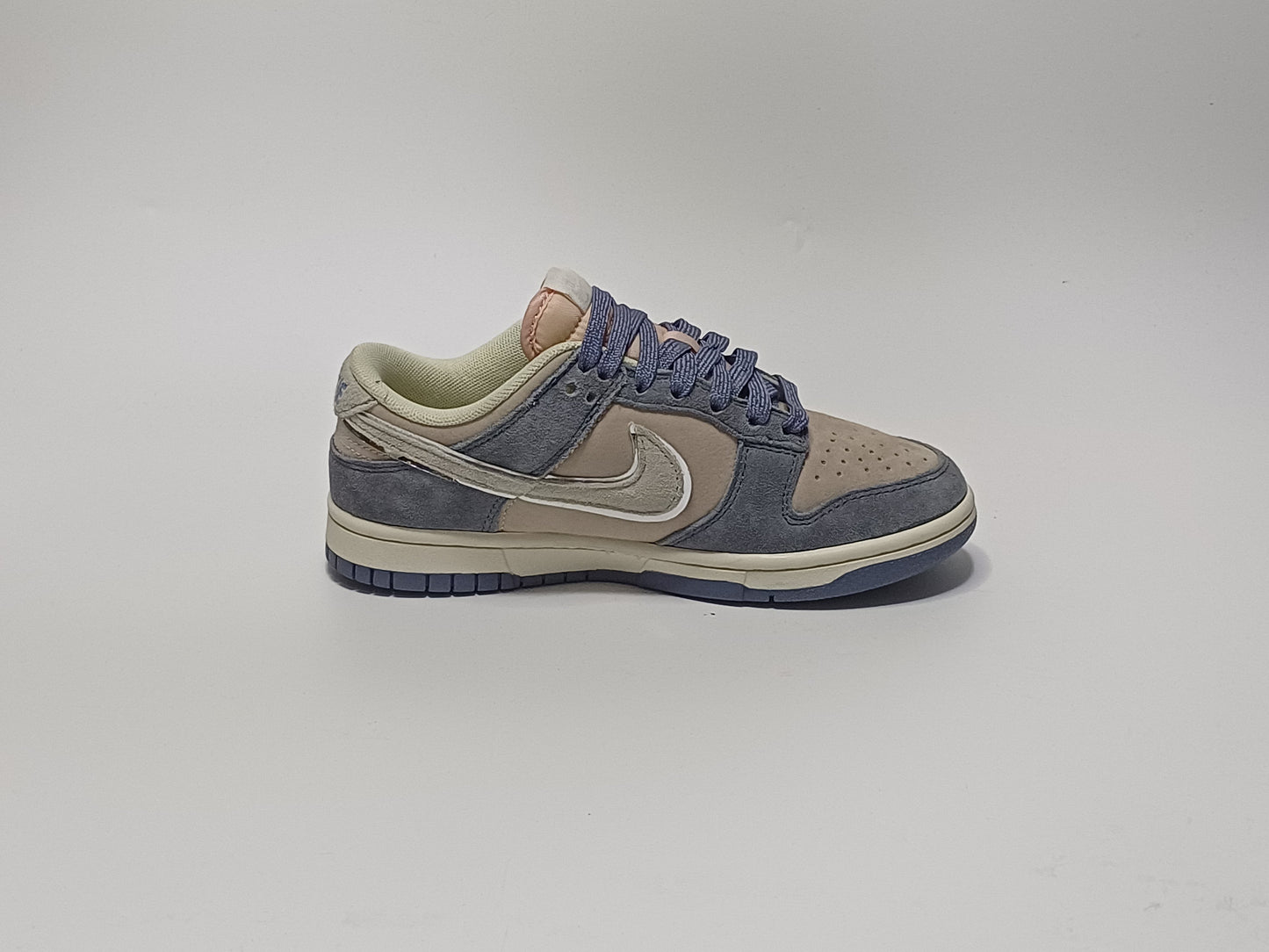 Nike SB Azul Rosa