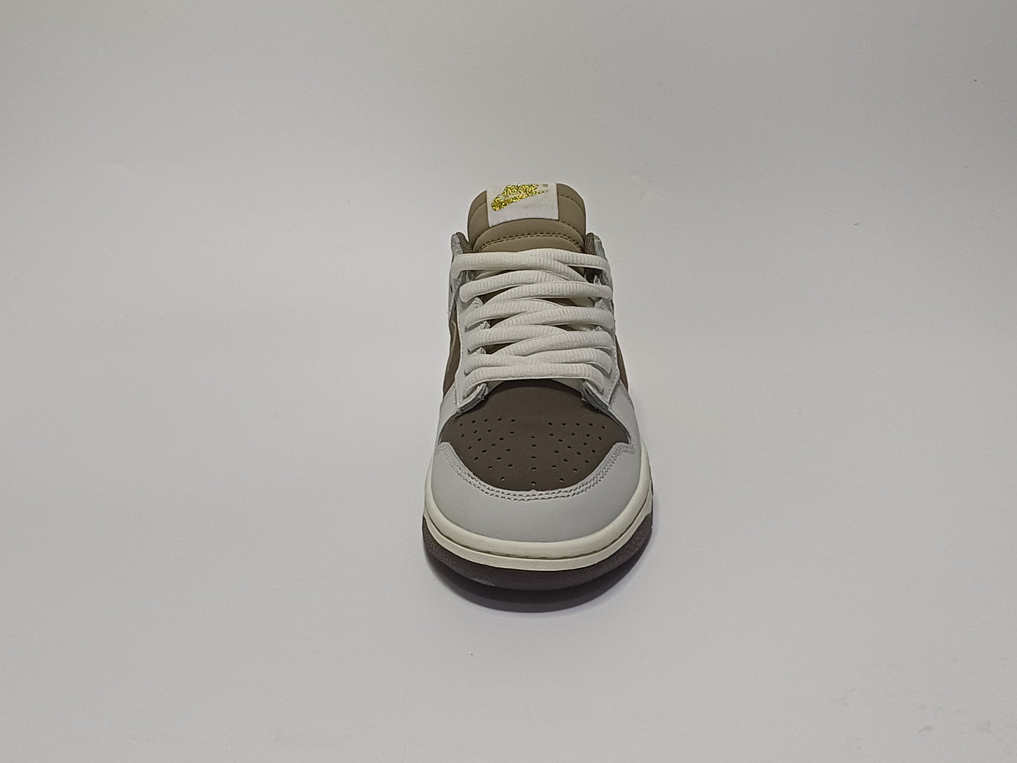 Nike SB Panda Café