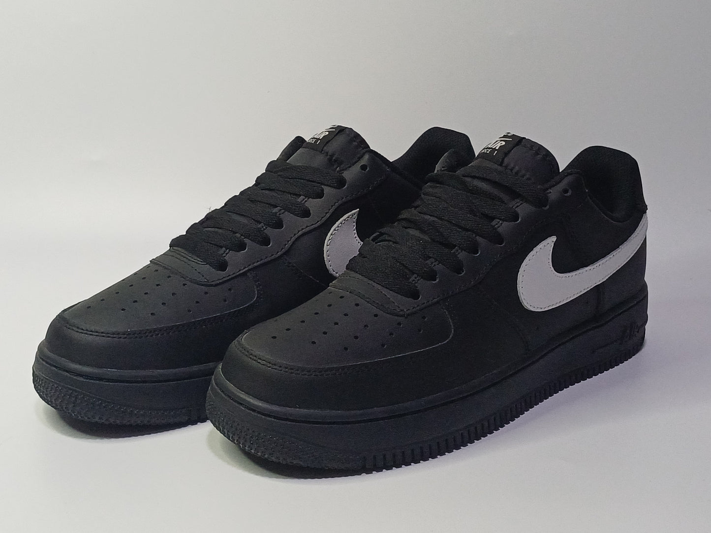 For One Negro Chulo Blanco