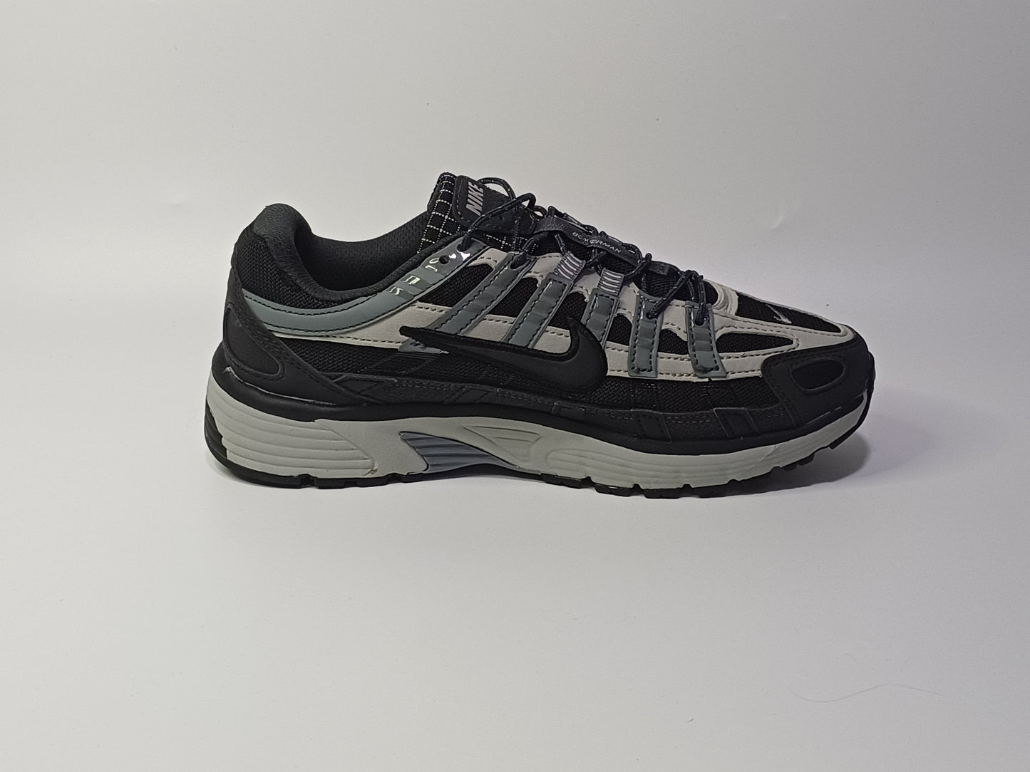 Nike P6mil Negro Gris