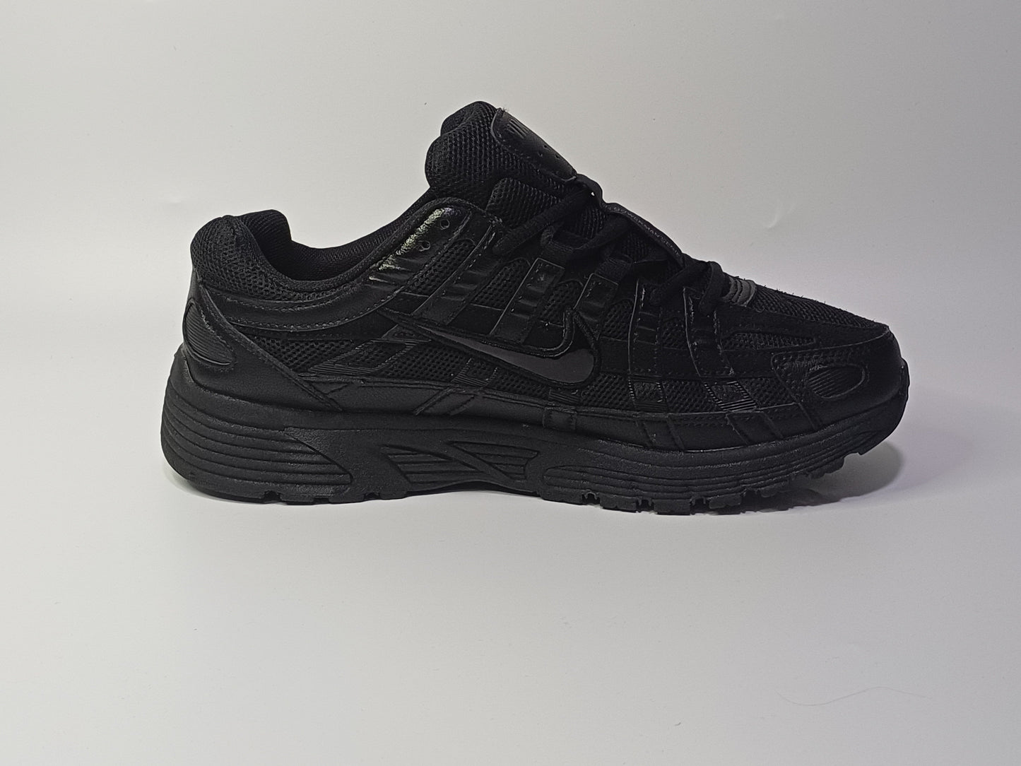 Nike P6mil Negro
