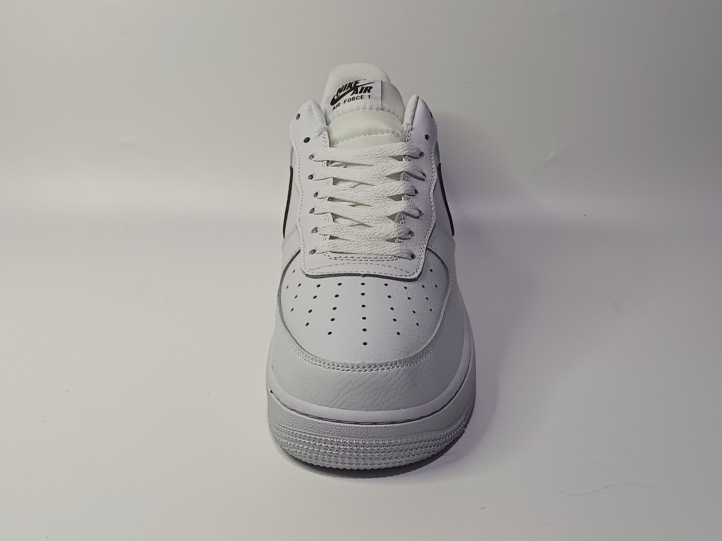 For One Blanco Chulo Negro