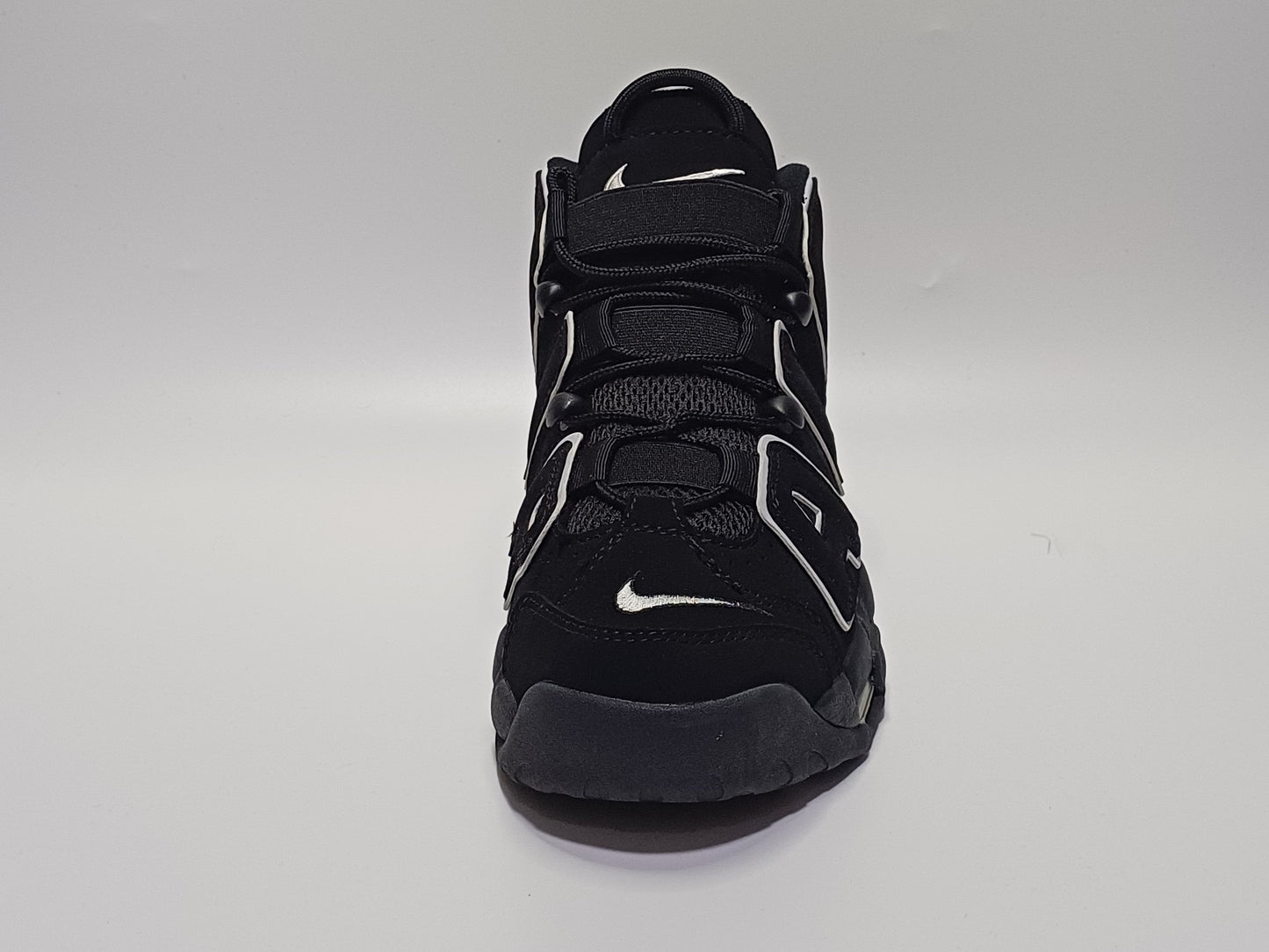 Nike Tempo Negra Blanca