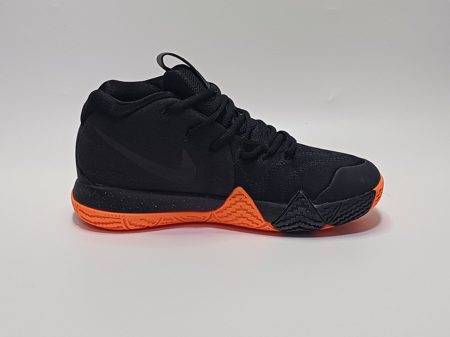 Nike Kyrie 6 Irving Negra Naranja