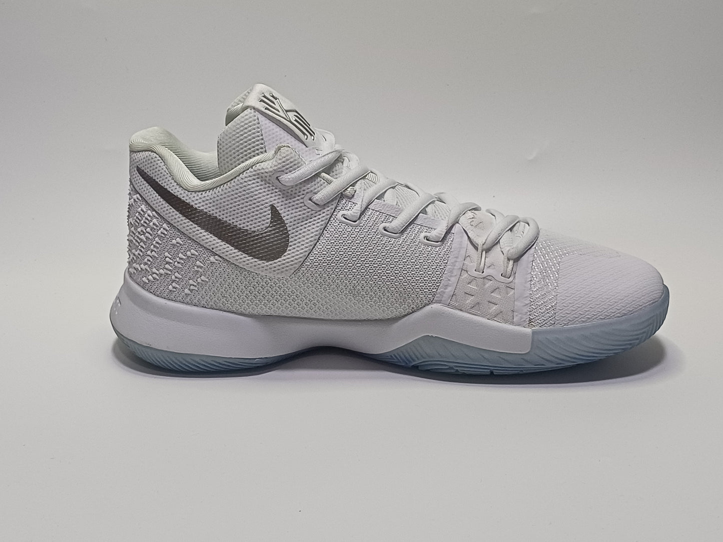 Nike Kyrie Irving 3 Blanca Azul