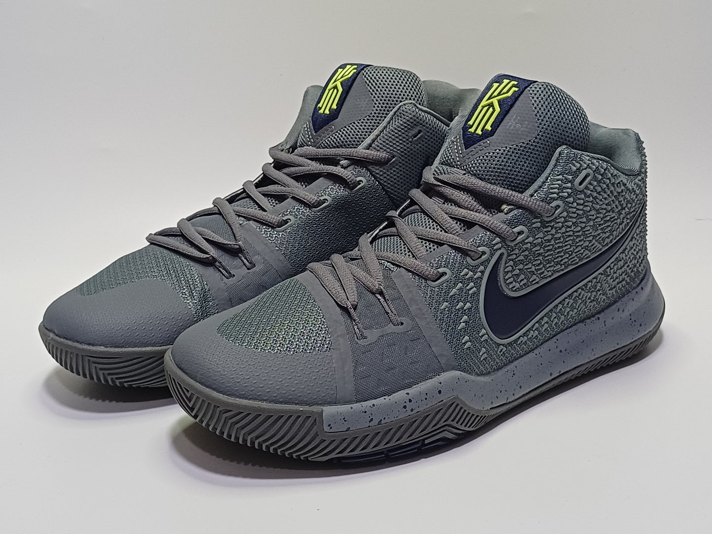 Nike Kyrie Irving 3 Gris Azul