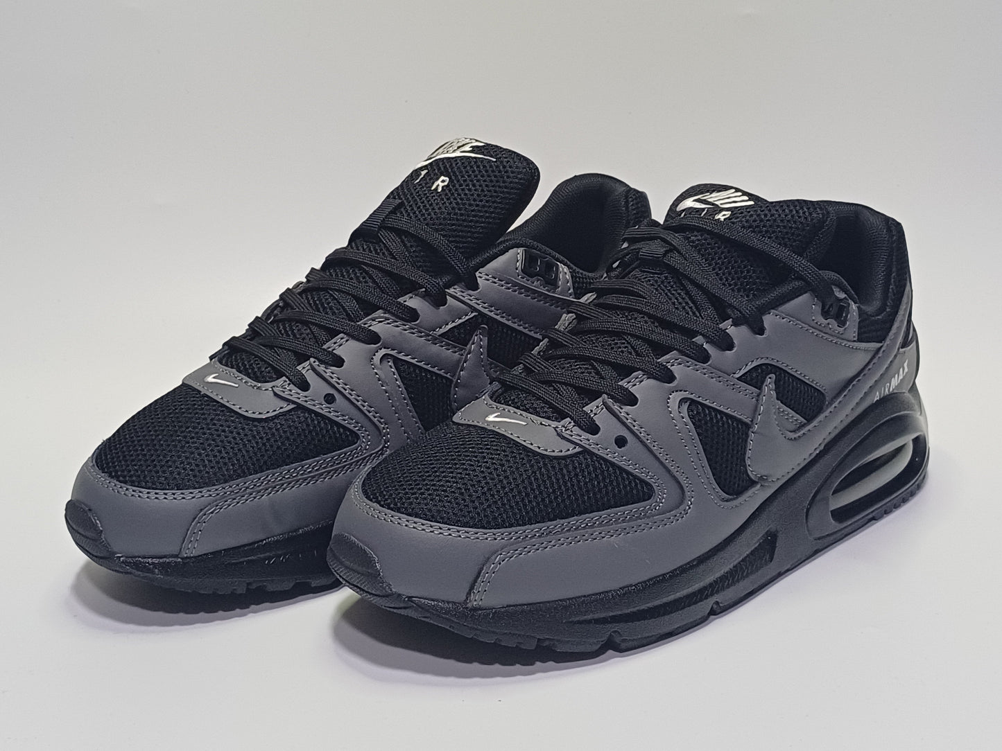 Nike Comander Gris Negro