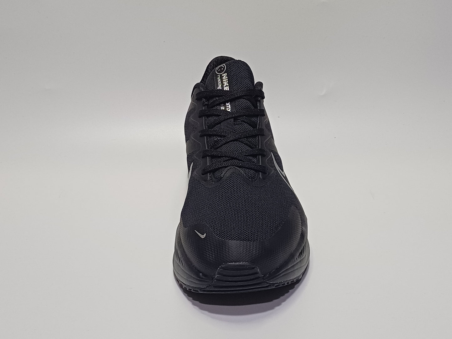 Nike Zomm Happy Negro Plata