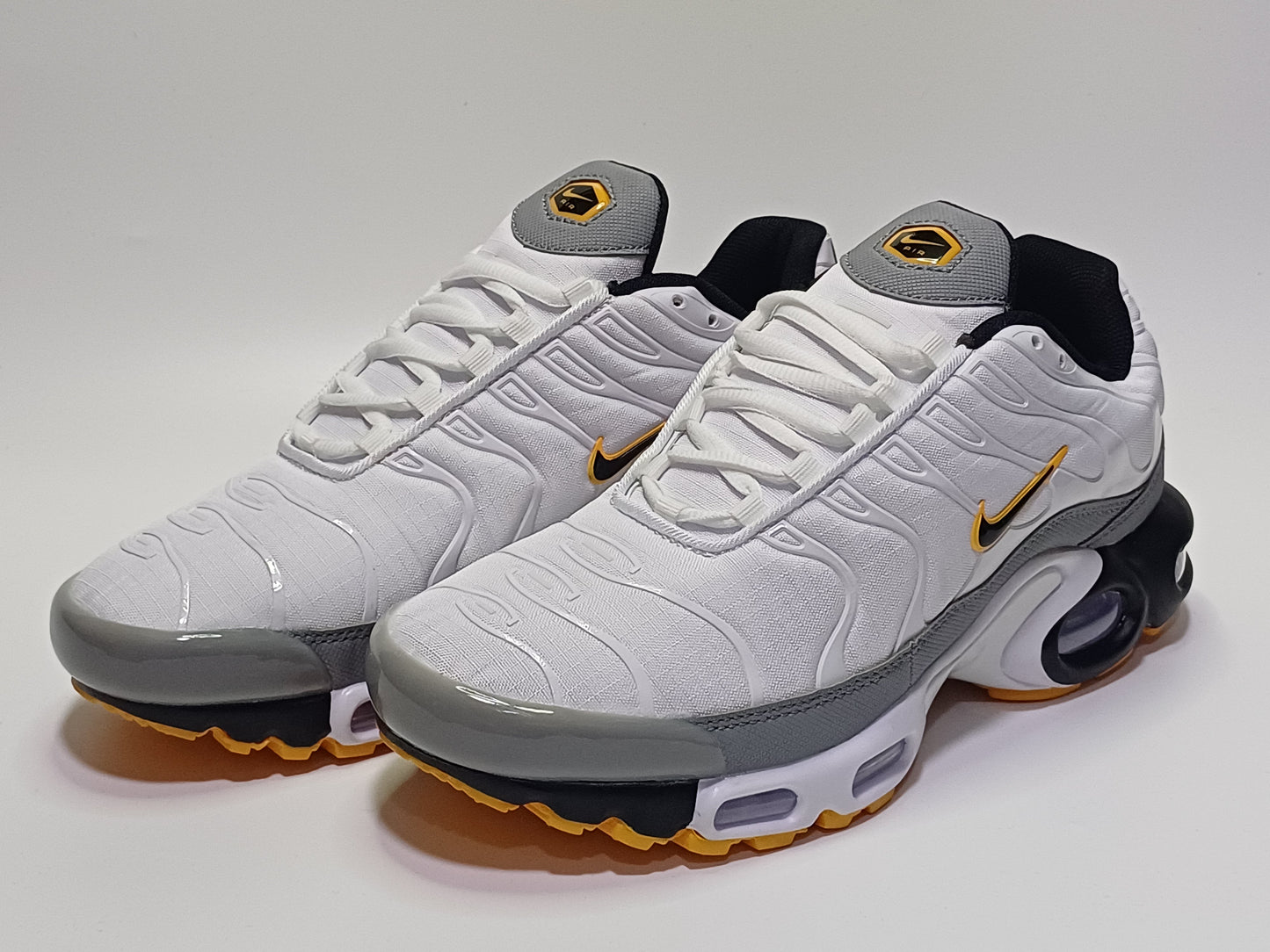 Nike Tn Blacno Amarillo