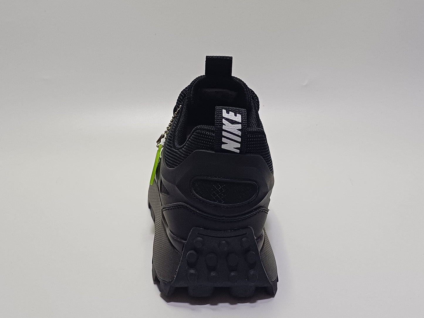 Bailleli Negro Chulo Blanco