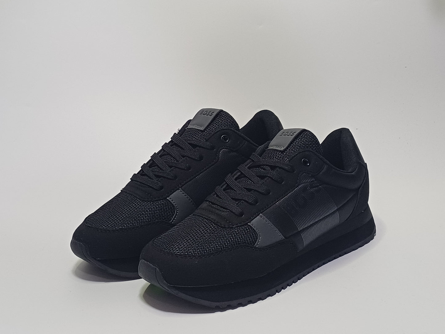 Boss Alto Negro Todo