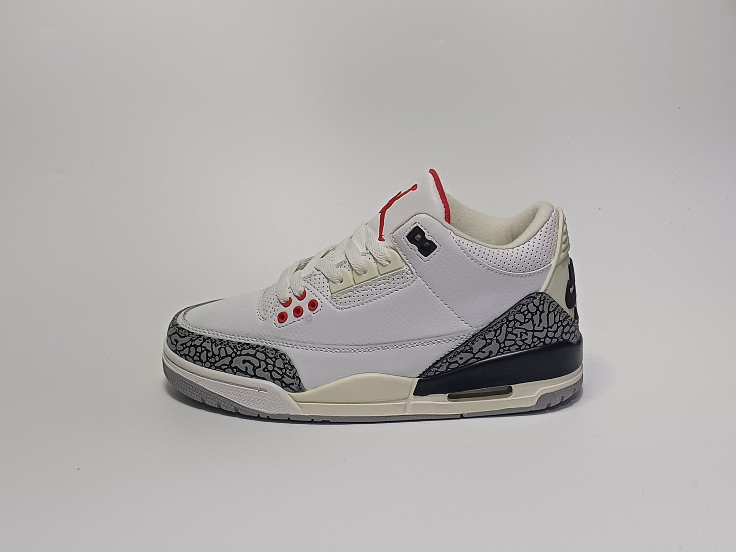 Jordan Retro 3 Blanca Talon Negro