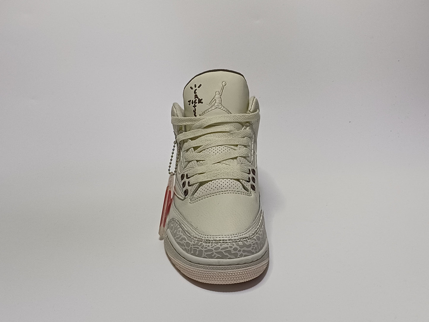 Jordan Retro 3 Travis Beige