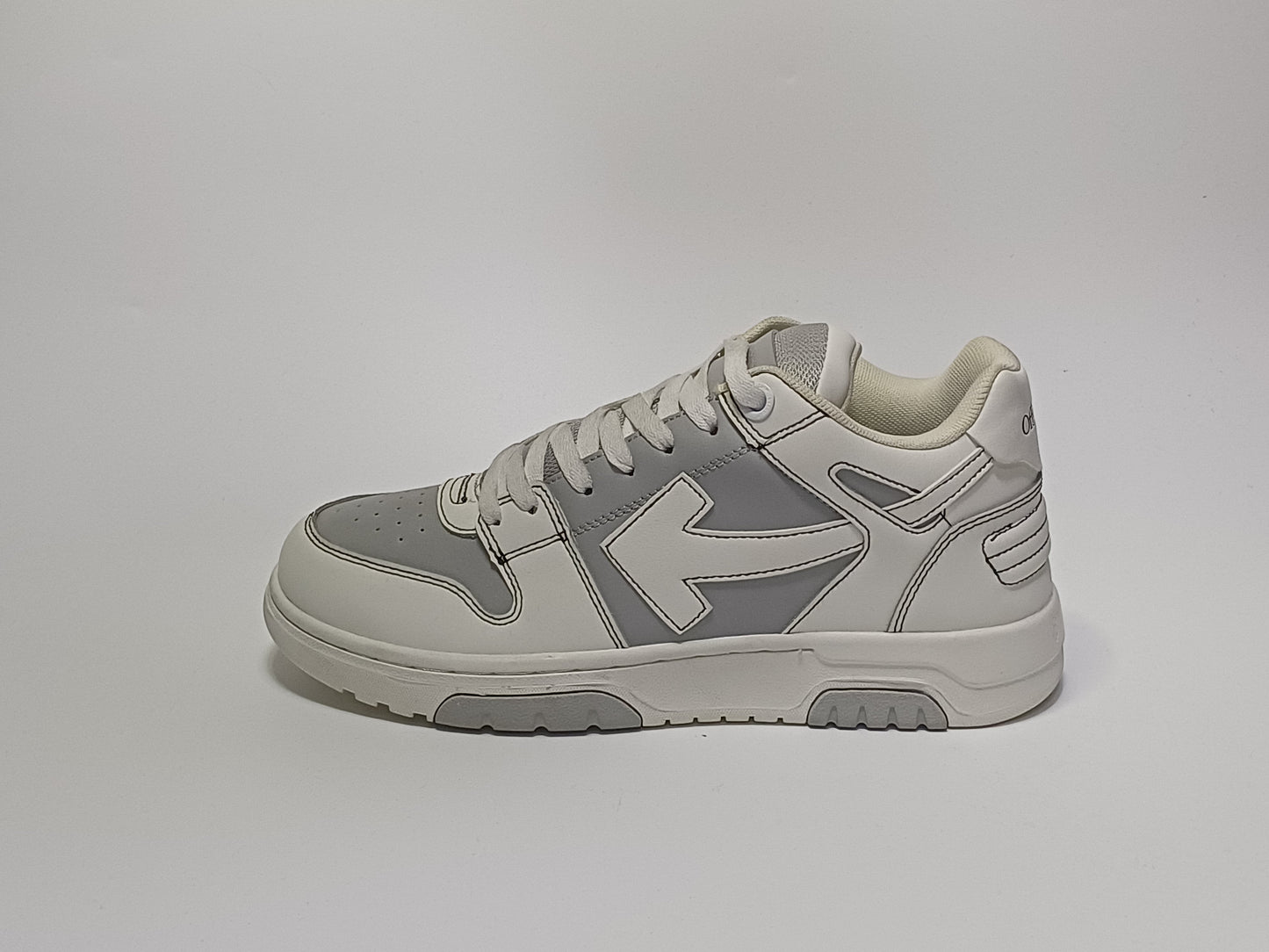 Off White Gris Blanco