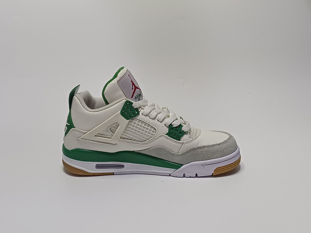 Jordan Retro 4 x SB Blanca Verde
