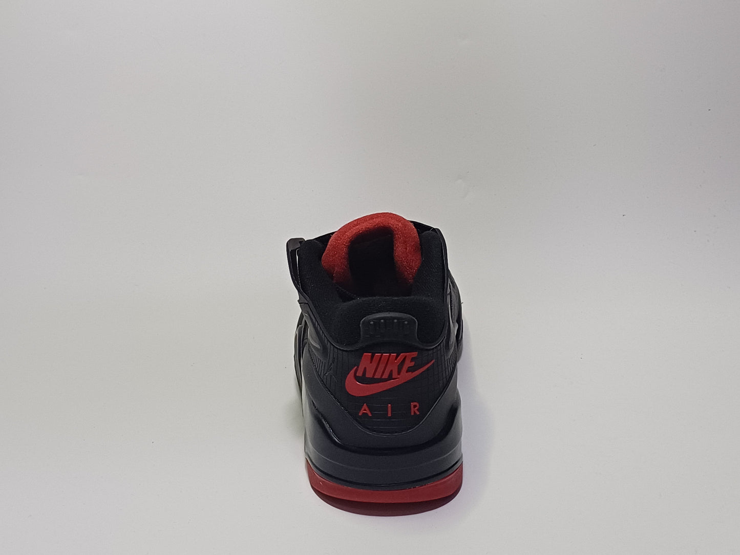 Jordan RM Negra Roja