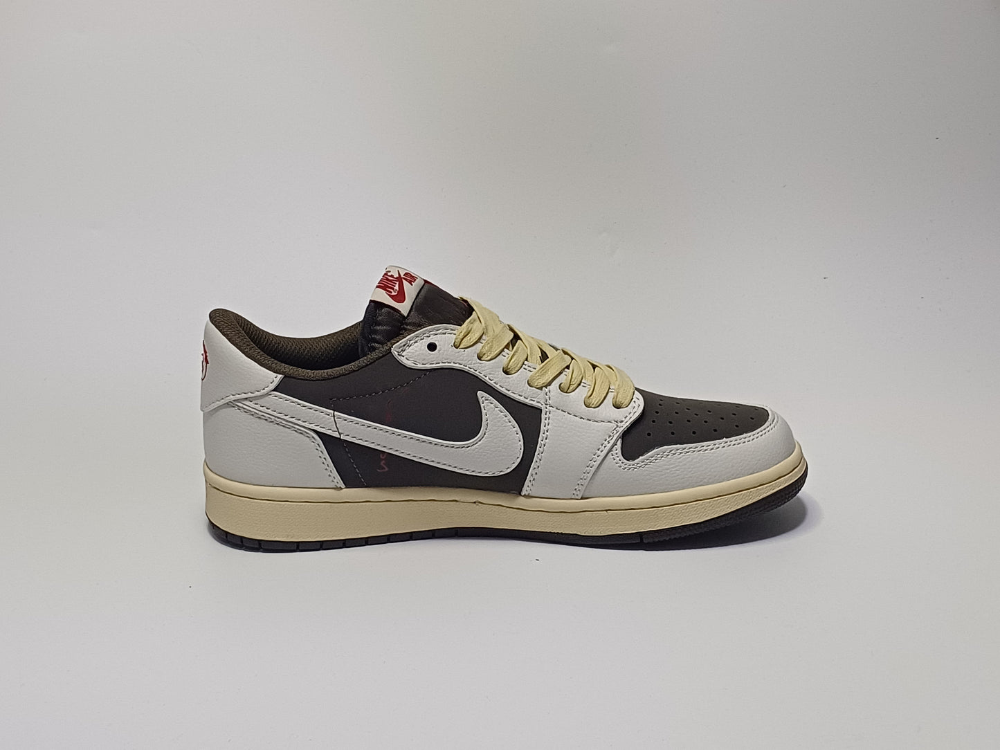 Jordan Retro 1 Zapatilla Traviz Blanca Beige