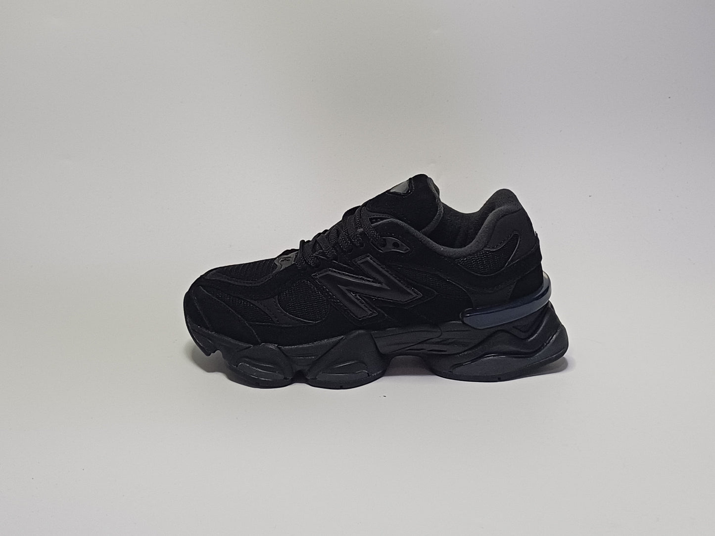 New Balance 9060 Negro Todo