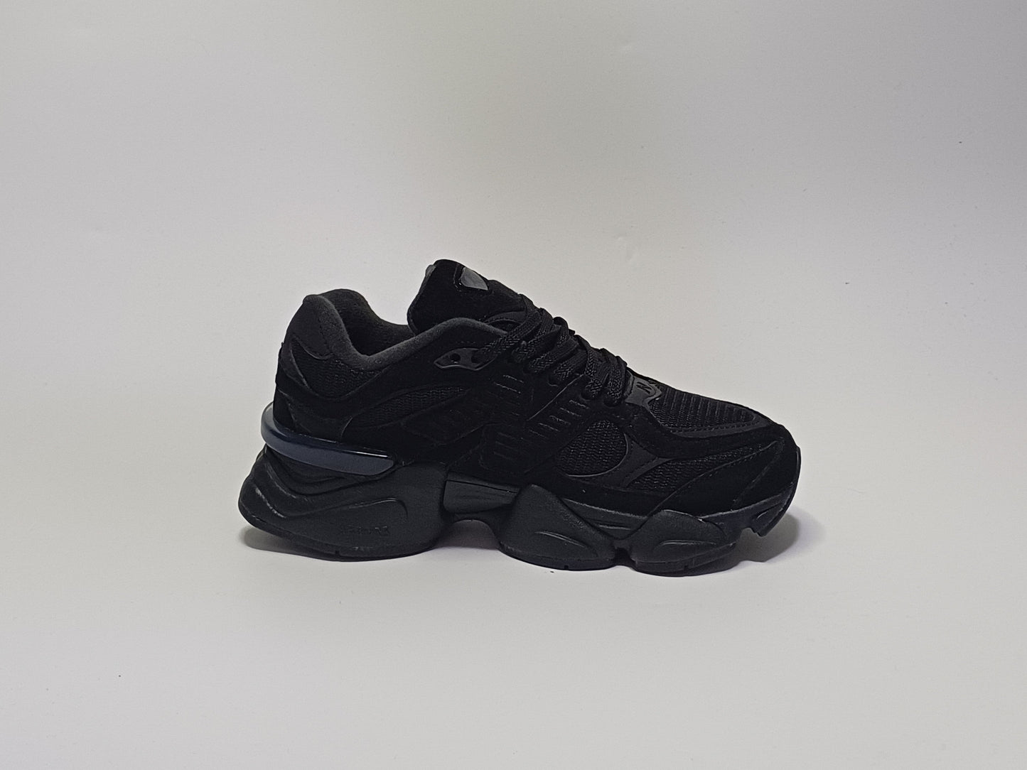 New Balance 9060 Negro Todo