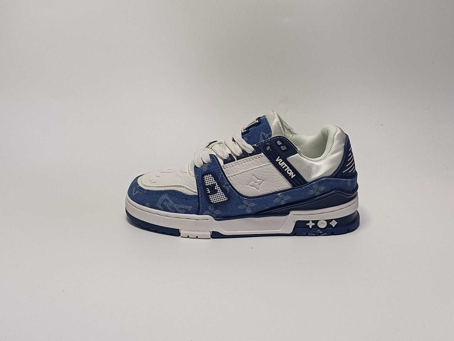 Louis Vuitton Tela Azul