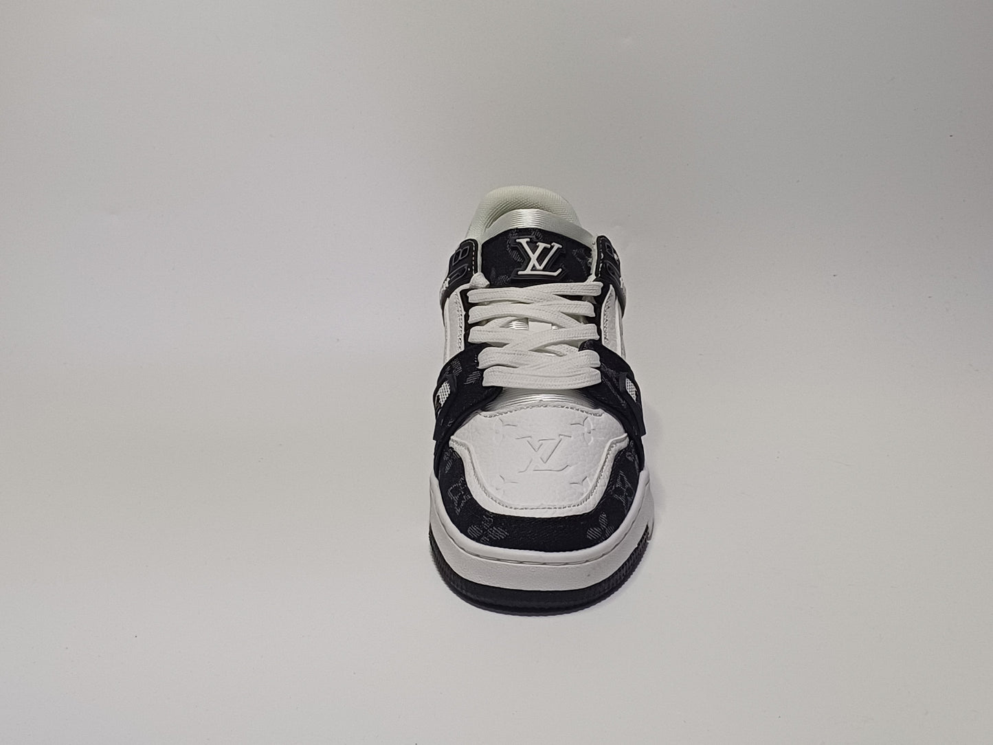 Louis Vuitton Tela Negro Blanco