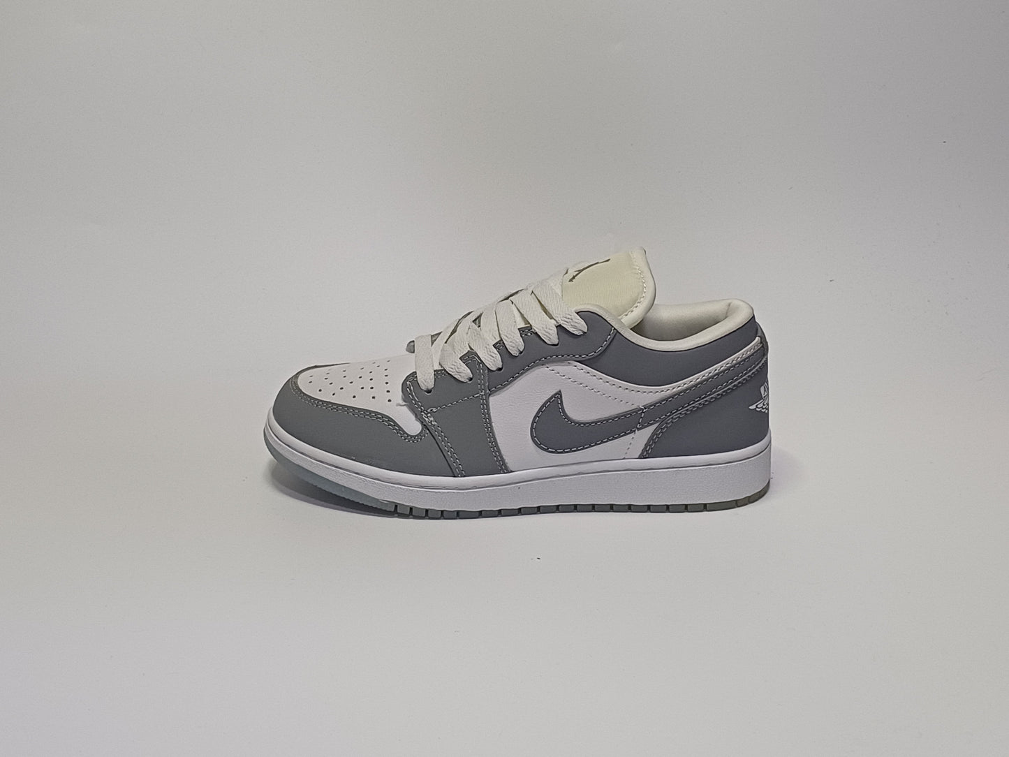 Jordan Retro 1 Zapatilla Gris Blanca