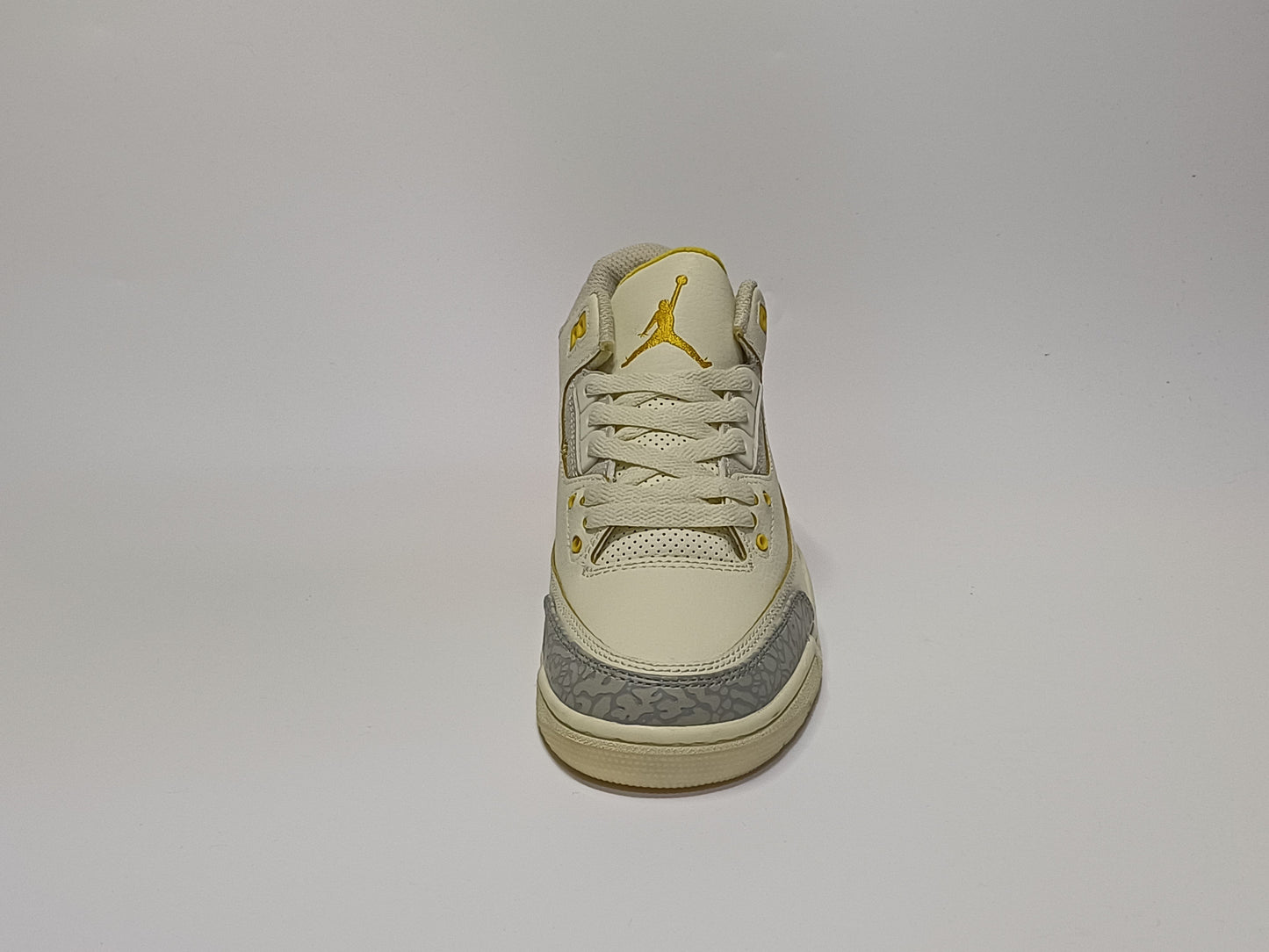 Jordan Retro 3 Atardecer Beige