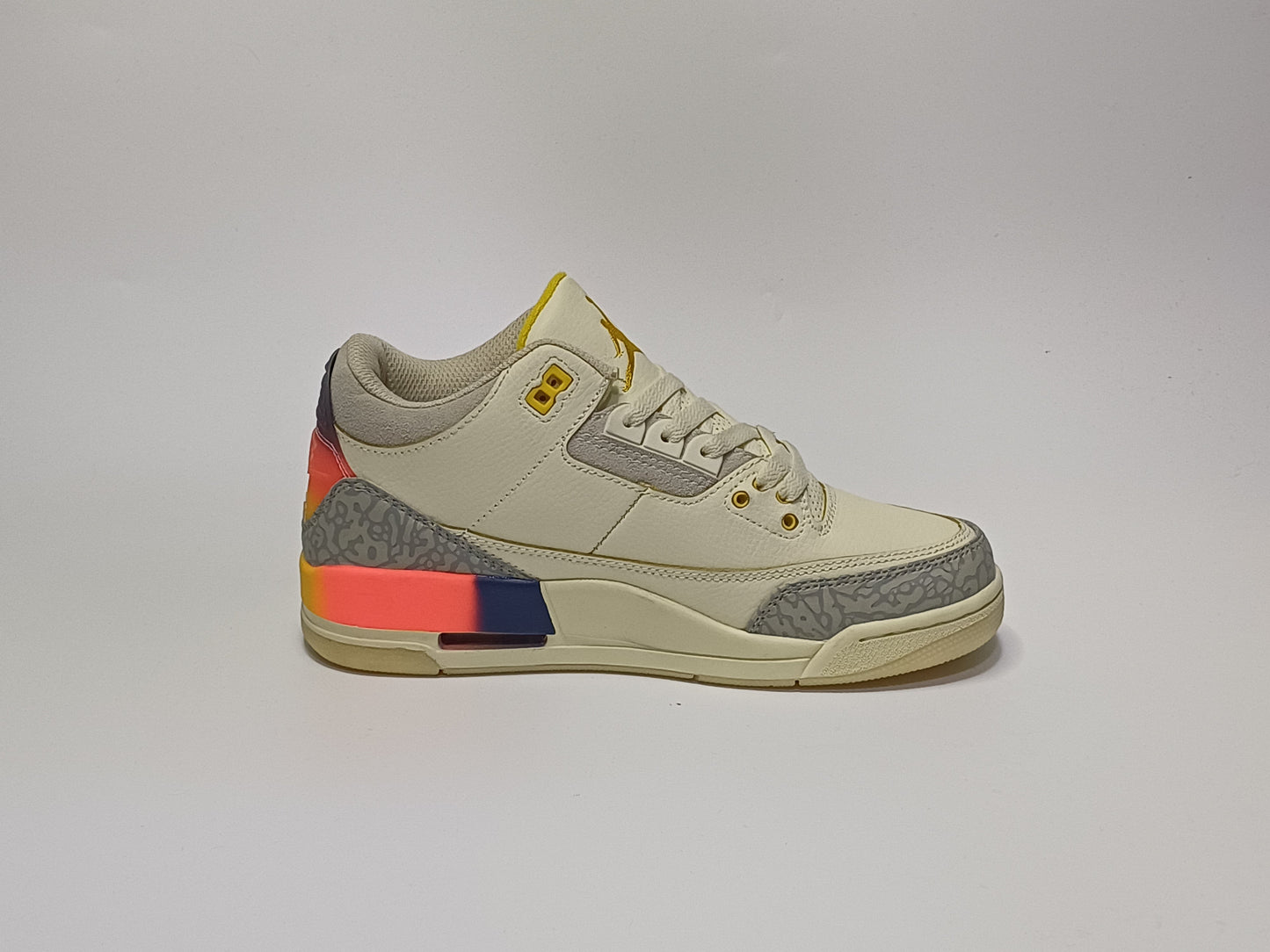 Jordan Retro 3 Atardecer Beige