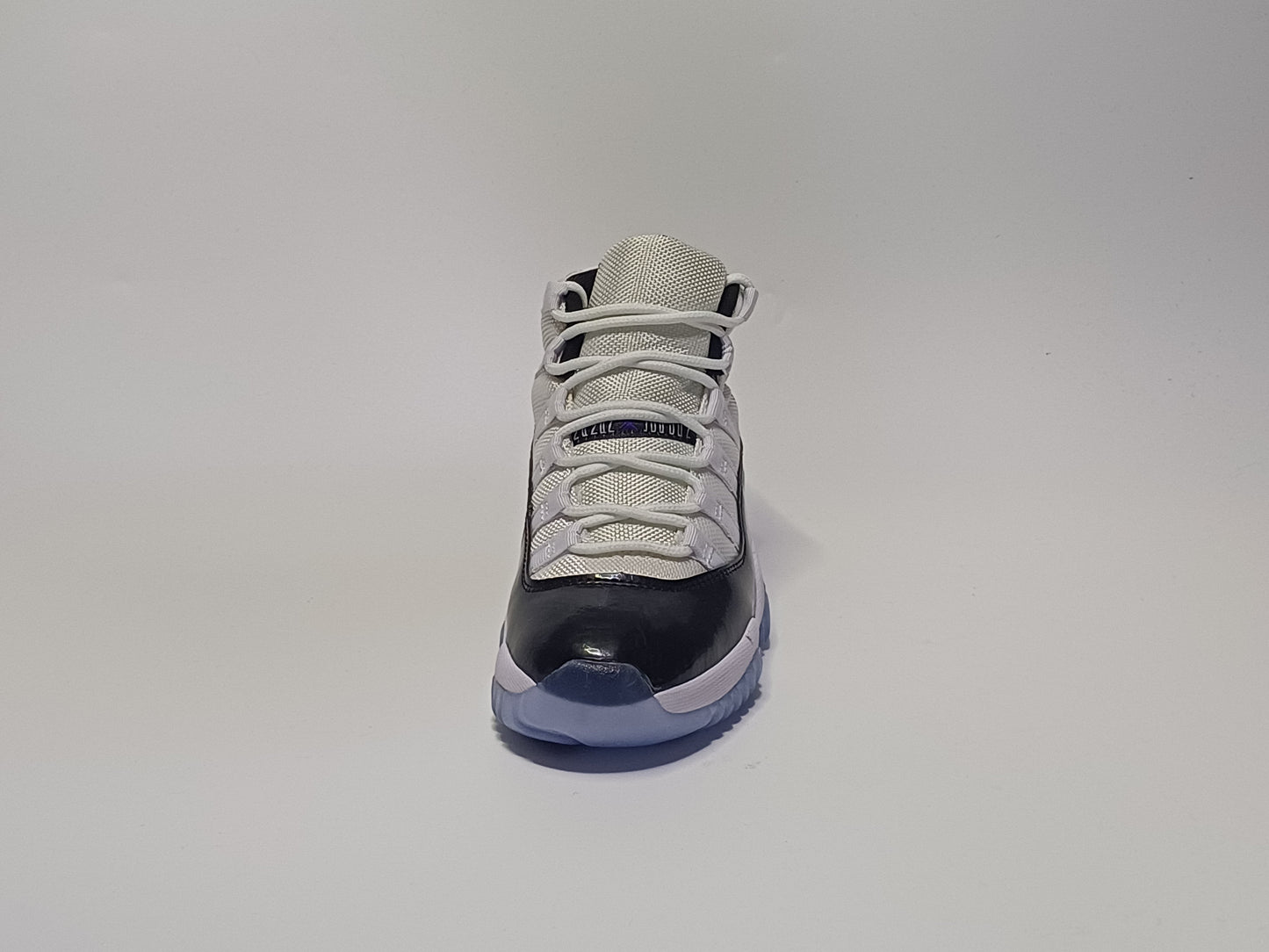 Jordan Retro 11 Bota Blanca Azul