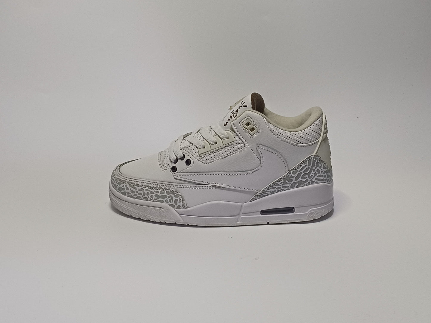 Jordan Retro 3 Traviz Blanca Toda