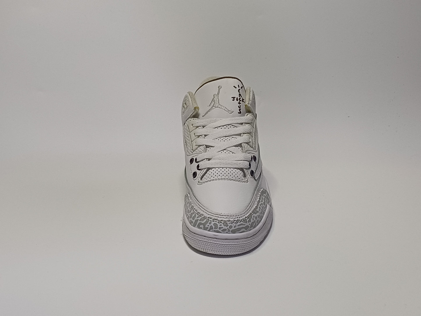 Jordan Retro 3 Traviz Blanca Toda