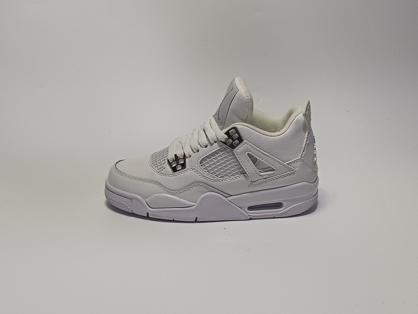 Jordan Retro 4 Blanca Plata