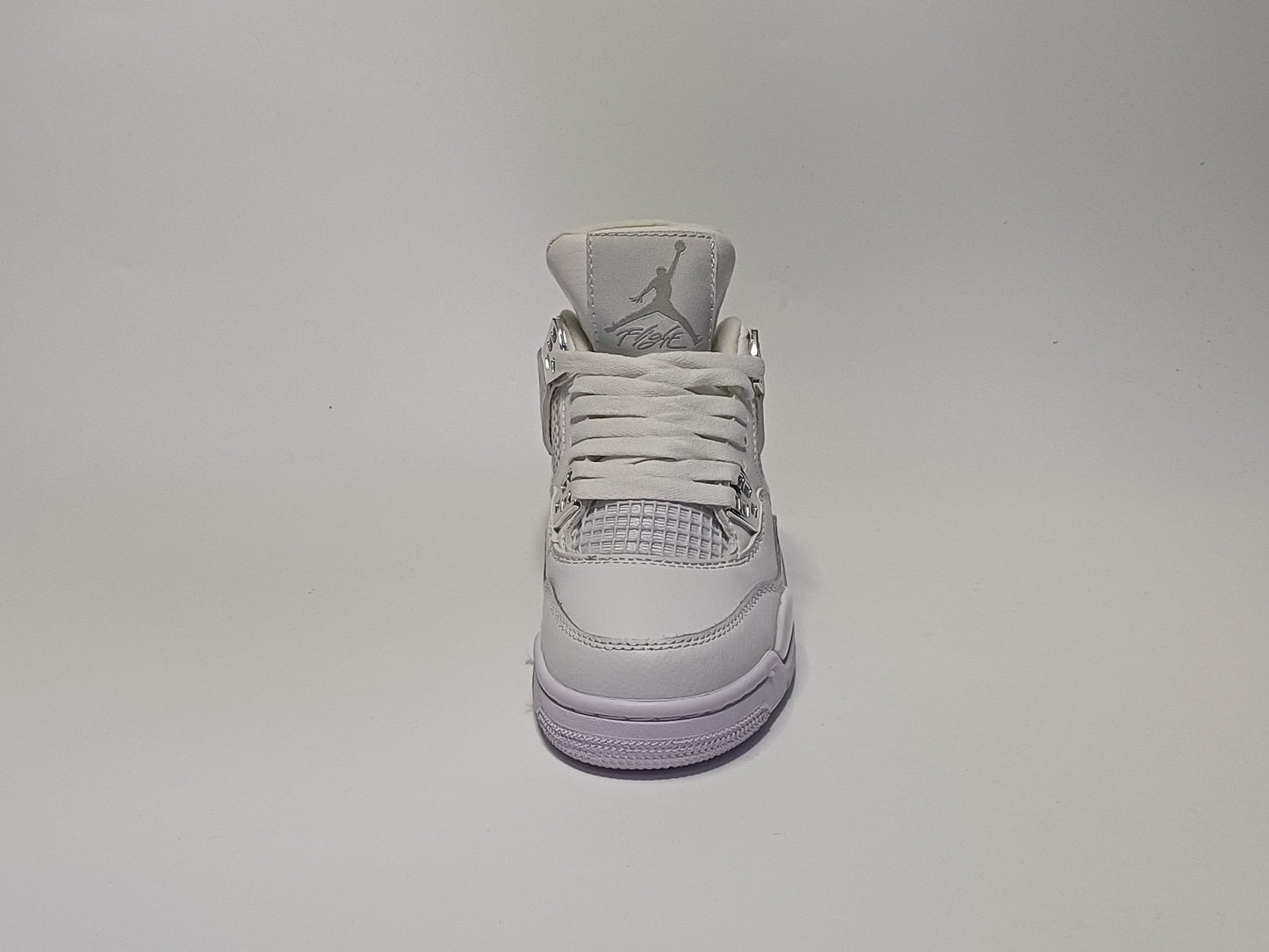 Jordan Retro 4 Blanca Plata