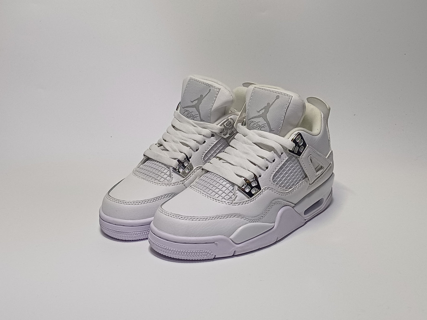 Jordan Retro 4 Blanca Plata