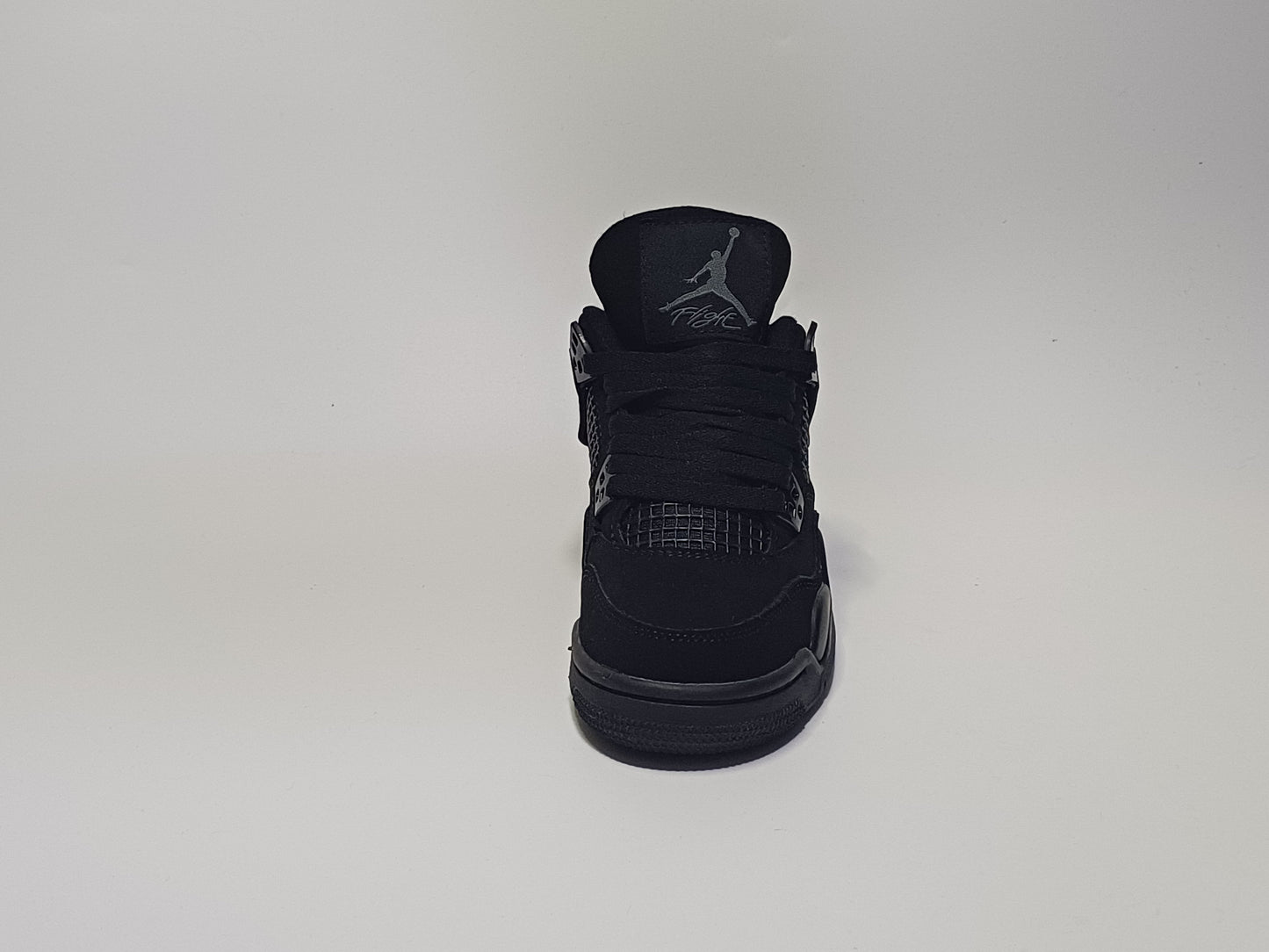 Jordan Retro 4 Negra Toda