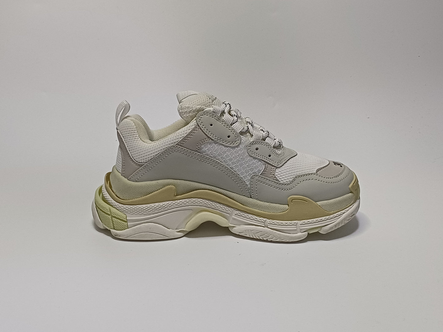 Balenciaga Alto Beige