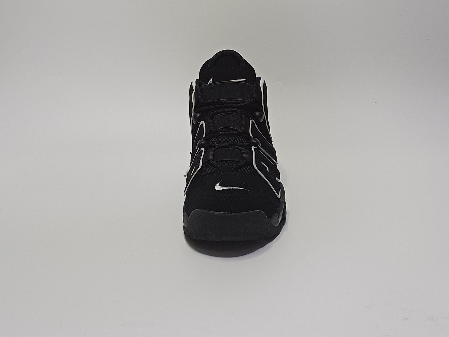 Nike Tempo Negra Blanca