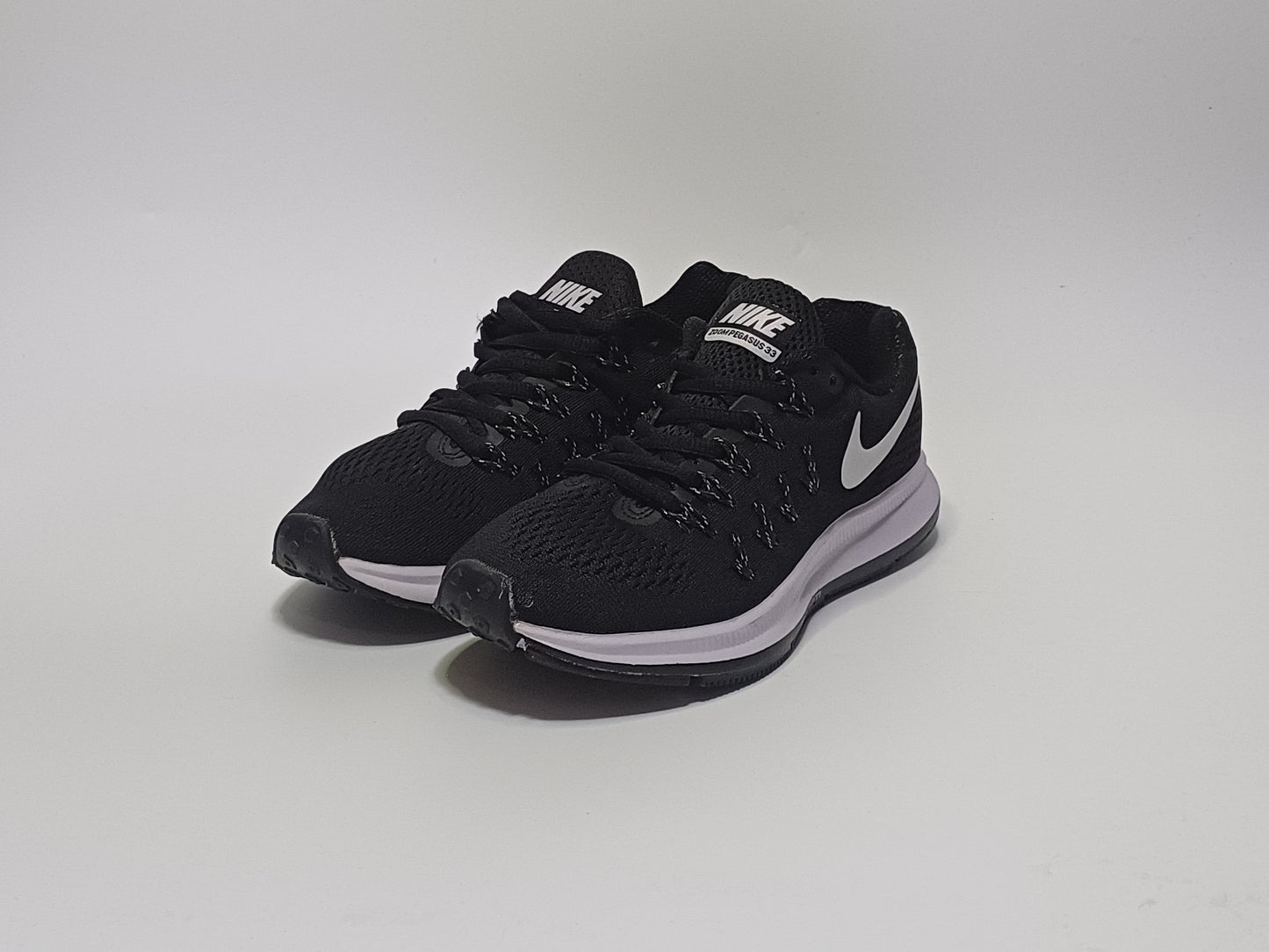Nike Pegasus 33 Negro Blanco