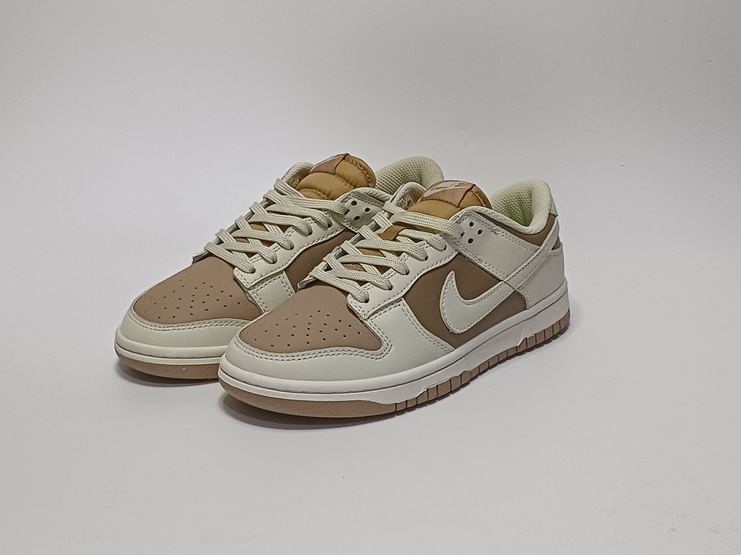 Nike SB Beige Café