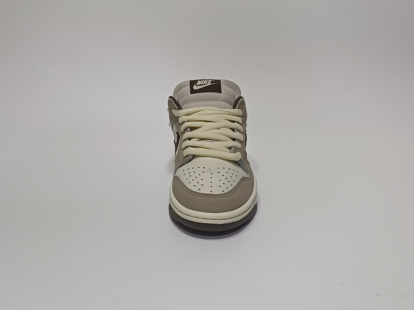 Nike SB Beige Chulo Café