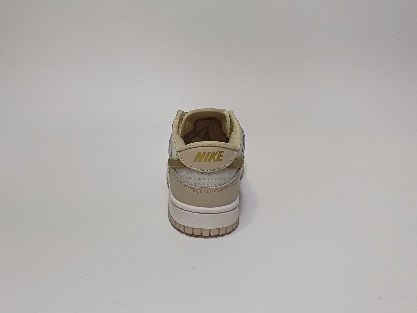 Nike SB Beige Dorado