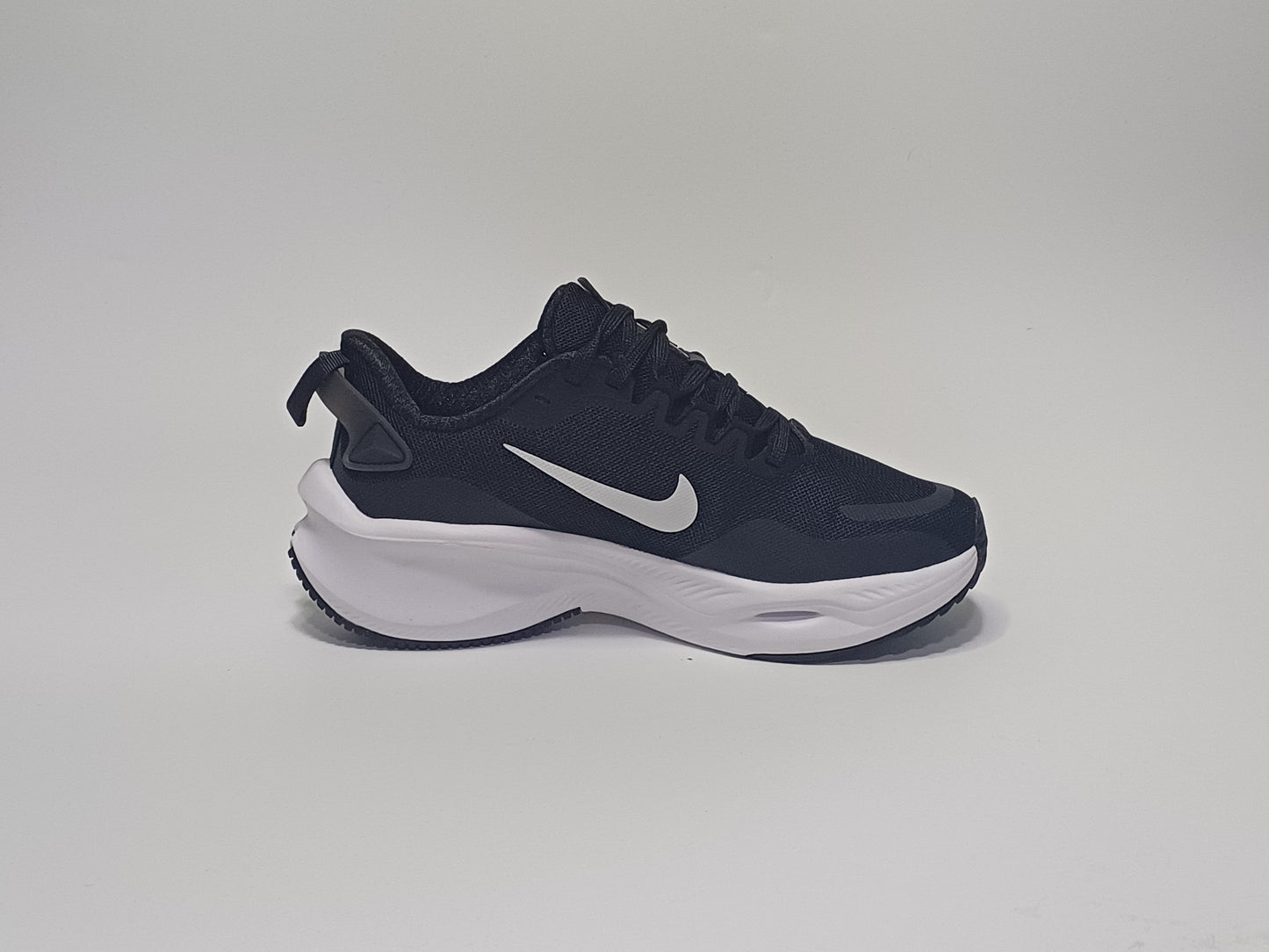 Nike Zoom Max Negro Blanco