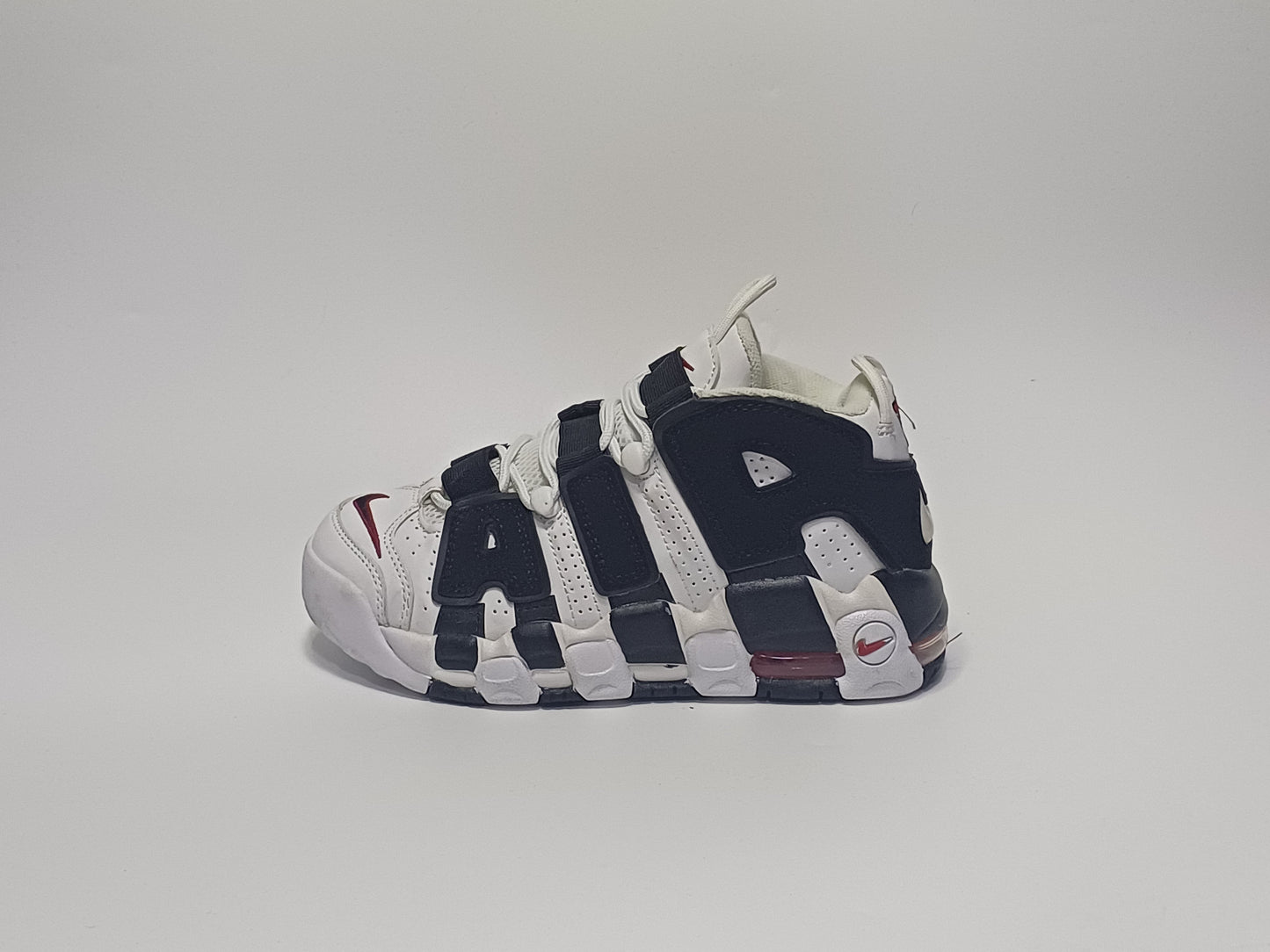 Nike Tempo Blanca Negra