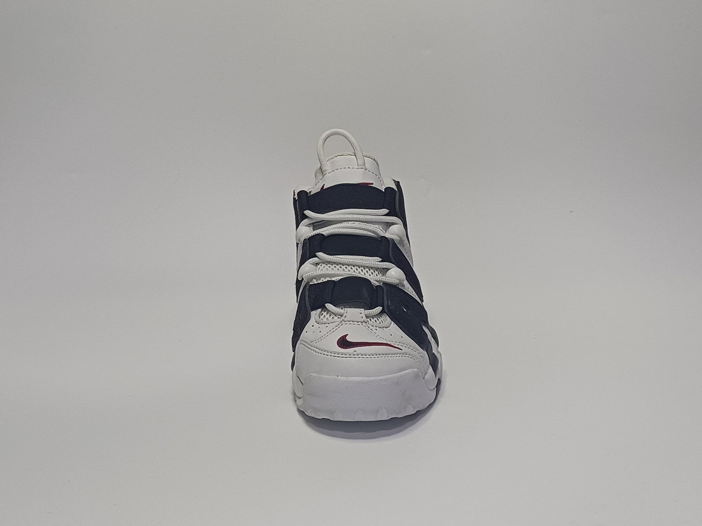 Nike Tempo Blanca Negra
