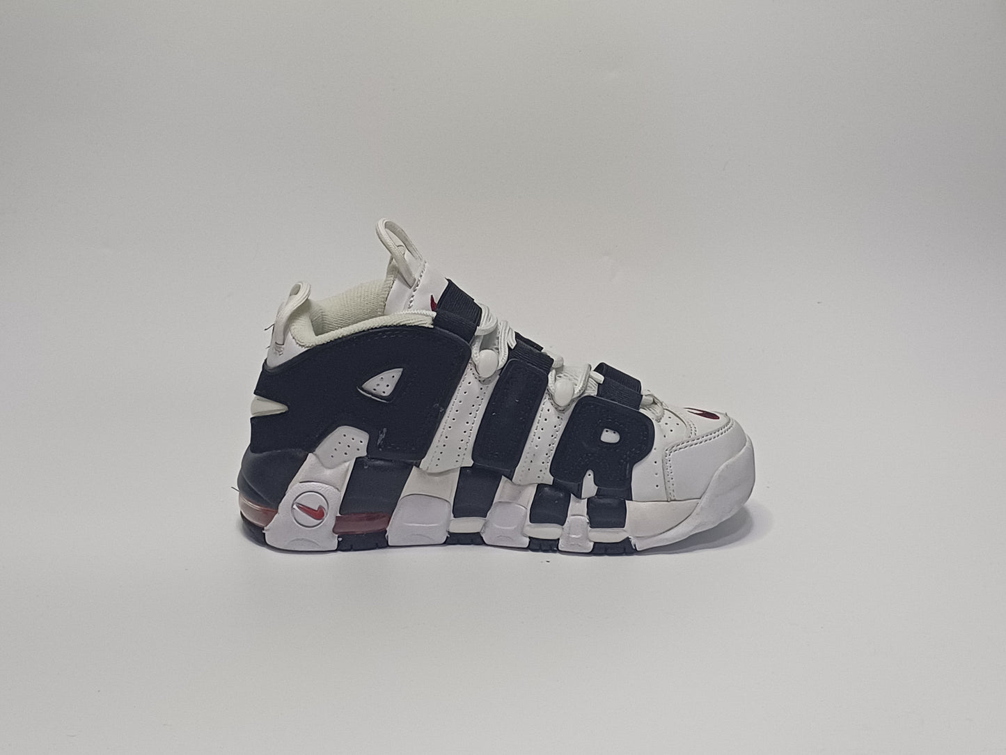 Nike Tempo Blanca Negra