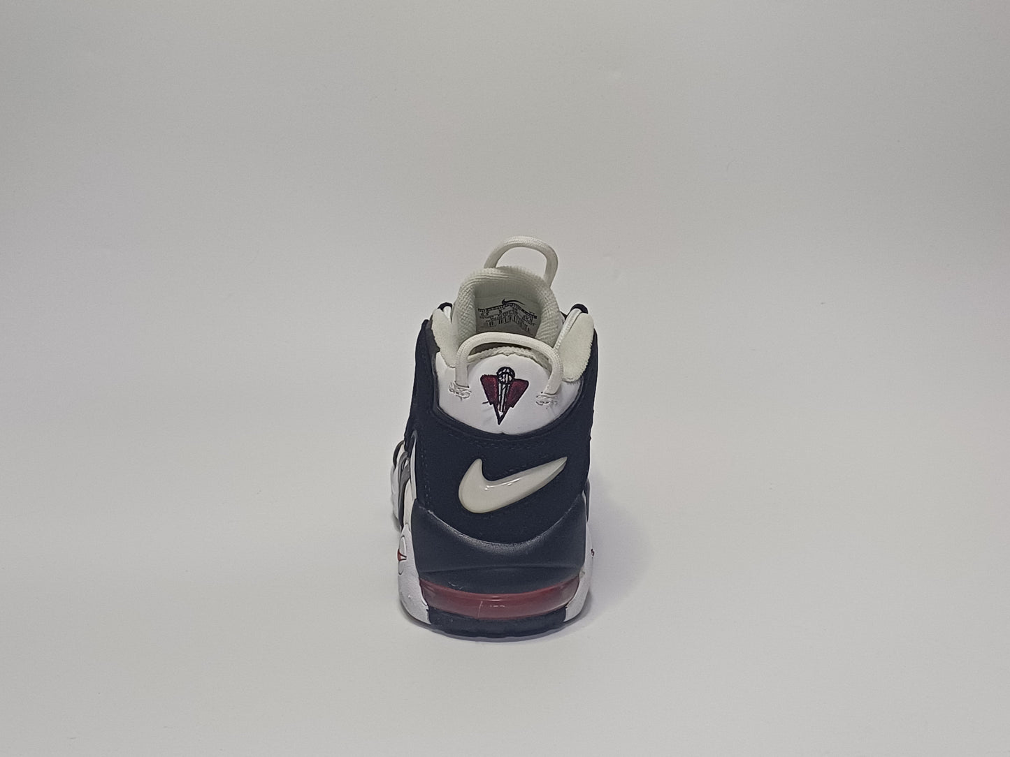 Nike Tempo Blanca Negra