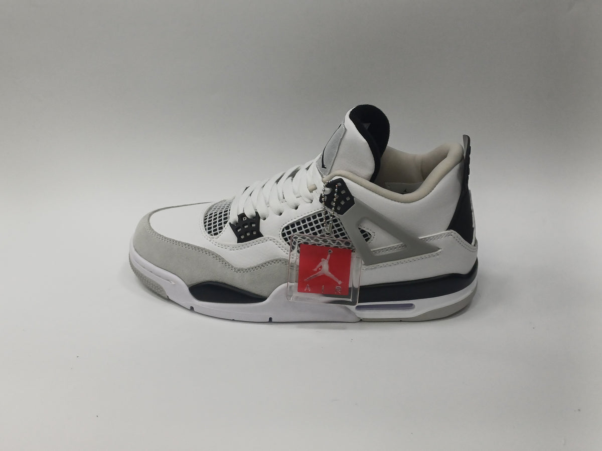 Jordan Retro 4 Military