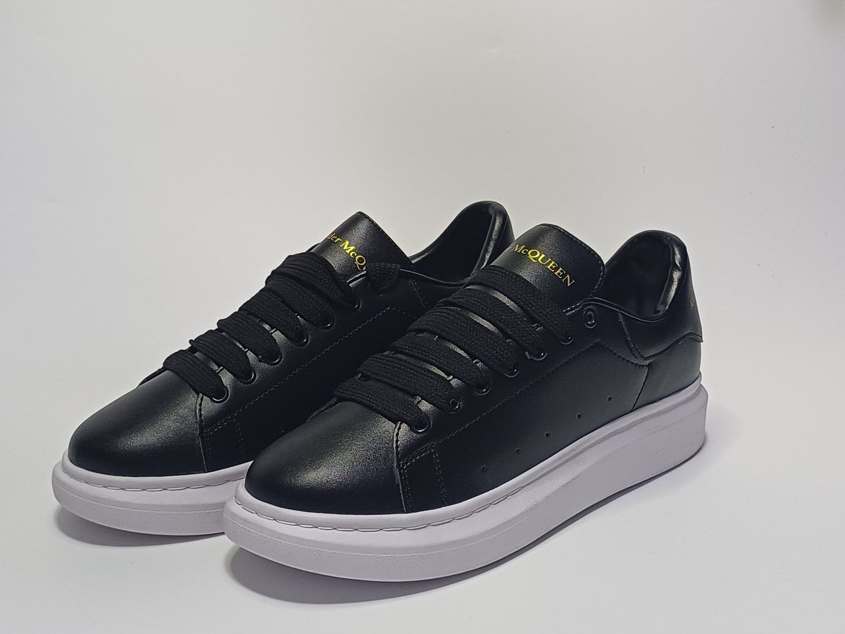 Alexander McQueen Negro Suela Blanca