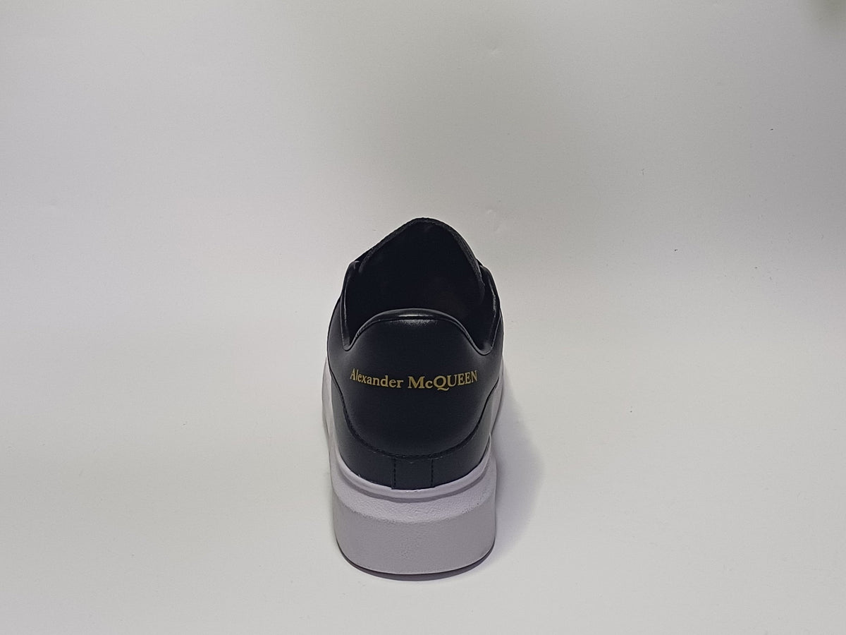 Alexander McQueen Negro Suela Blanca